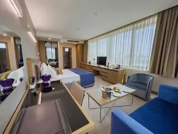 La Quinta By Wyndham Gunesli Hotel 5*
