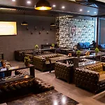 La Quinta By Wyndham Gunesli Szálloda 5*