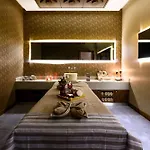 La Quinta By Wyndham Gunesli 5*