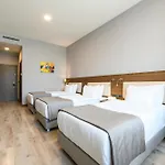 La Quinta By Wyndham Gunesli איסטמבול