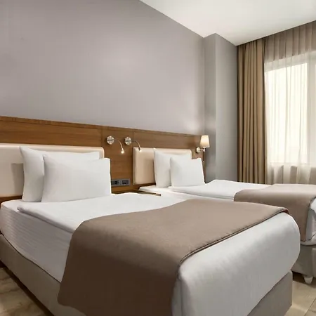 La Quinta By Wyndham Gunesli 5*