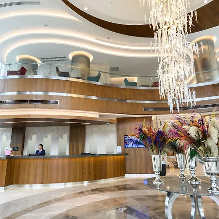 La Quinta By Wyndham Gunesli ホテル