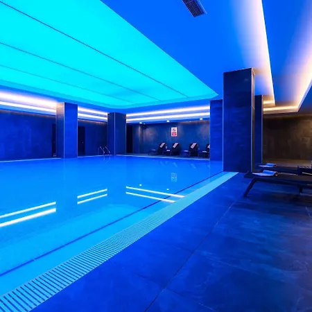 ホテル La Quinta By Wyndham Gunesli