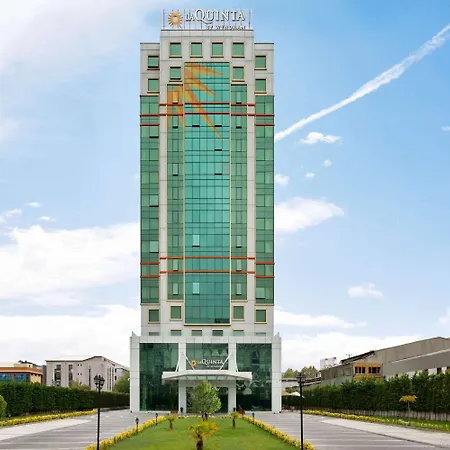 La Quinta By Wyndham Gunesli 5* イスタンブール