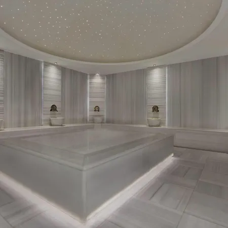 La Quinta By Wyndham Gunesli 5*