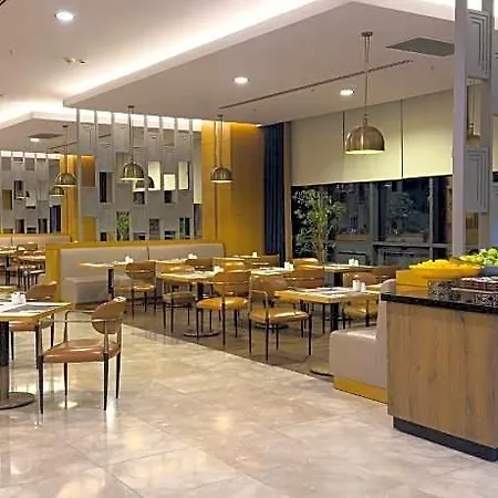 La Quinta By Wyndham Gunesli 5* Istanbul