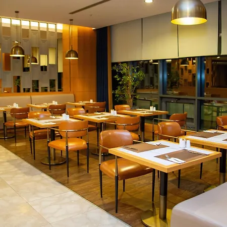 La Quinta By Wyndham Gunesli 5*