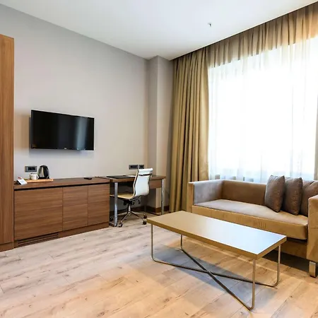 La Quinta By Wyndham Gunesli איסטמבול