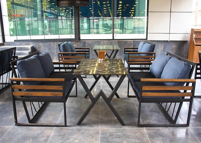 La Quinta By Wyndham Gunesli מלון איסטמבול