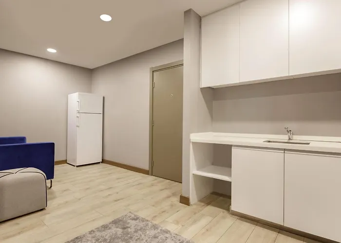 מלון La Quinta By Wyndham Gunesli