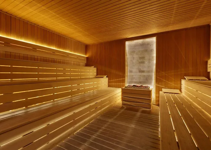 La Quinta By Wyndham Gunesli 5*