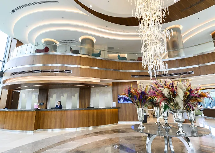 La Quinta By Wyndham Gunesli מלון