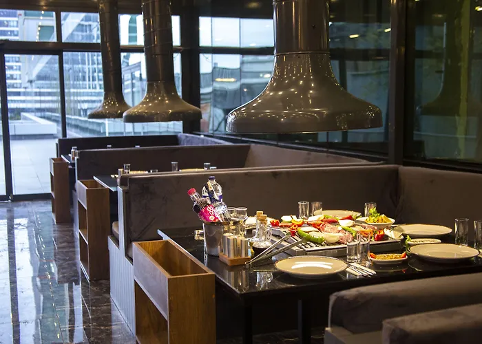 La Quinta By Wyndham Gunesli מלון איסטמבול