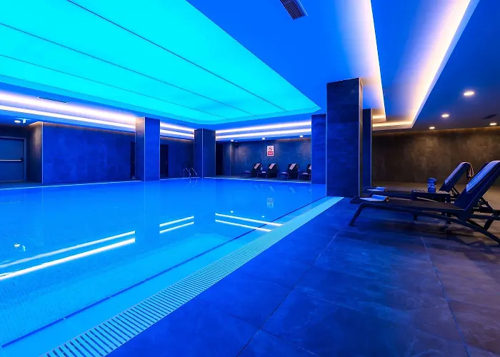 מלון La Quinta By Wyndham Gunesli