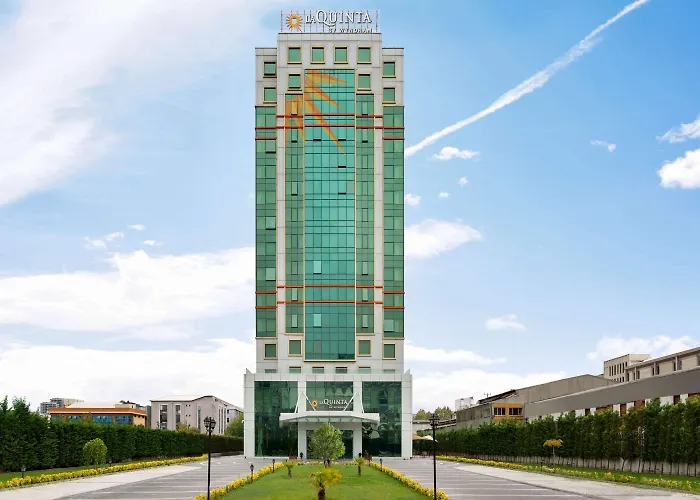 La Quinta By Wyndham Gunesli 5* איסטמבול