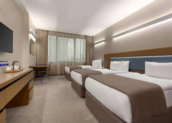 La Quinta By Wyndham Gunesli מלון איסטמבול