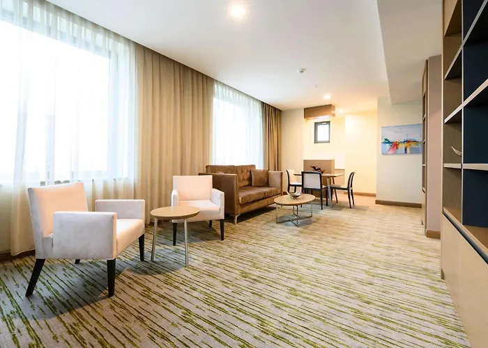 La Quinta By Wyndham Gunesli 5*