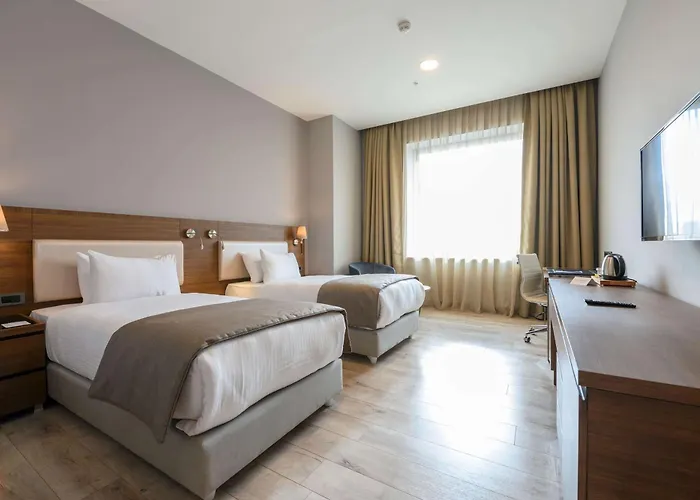 La Quinta By Wyndham Gunesli 5* איסטמבול